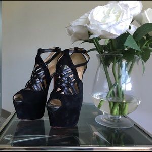 Authentic red bottoms